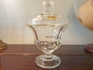 Bonbonnière en cristal de Bohême