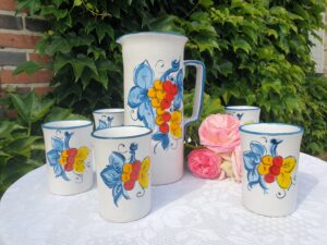 Service à orangeade fleurie